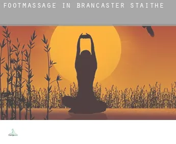 Foot massage in  Brancaster Staithe
